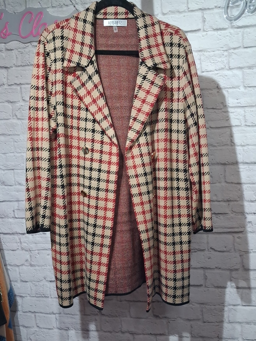 Kasper Plaid Open-Front Coatigan in Cream, Red & Black